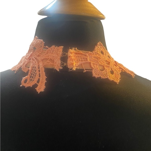 Maggie Sorttero -Flirt Halter Coral Pink Lace Dress w/ Mini Dress Slip-size 14 - Picture 7 of 7